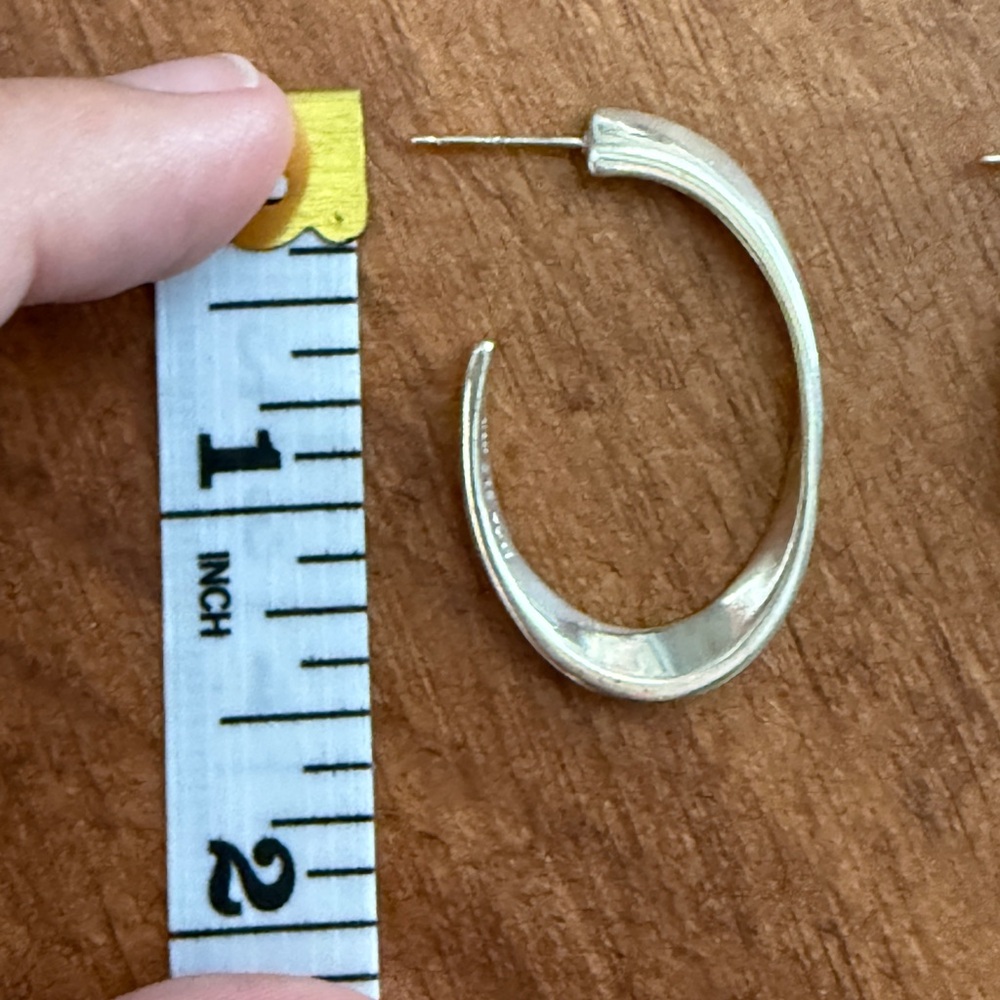 Vintage Women’s 925 sterling silver C Twist Hoop Earrings - Picture 5 of 7